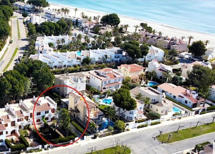 Chalet A 100M De La Playa De Cristal, Pino Alto Βίλα Hospitalet De L'Infant Εξωτερικό φωτογραφία